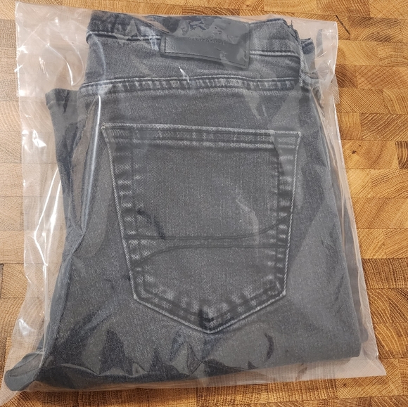 Hollister Stacked Skinny, Advanced Stretch. Size 30X30. - Picture 16 of 16